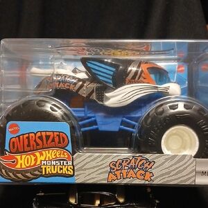 Monster Truck - Scratch Attack. Hot Wheels Oversized